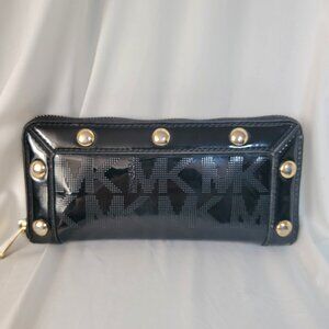 Michael Kors Jet Set Accordion Patent Leather Long Wallet ~ GUC